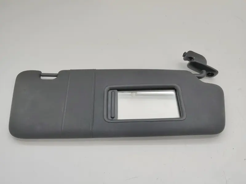 Parasole aletta Lato Passeggero AUDI A3 Serie (8P1) (05>08) 8P0857552 Diesel 2000 (05>08)