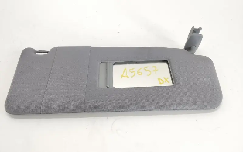 Parasole aletta Lato Passeggero AUDI A6 Avant Serie C5 (4B5) (97>04) 4B0857552 Diesel 2.5 (97>04)