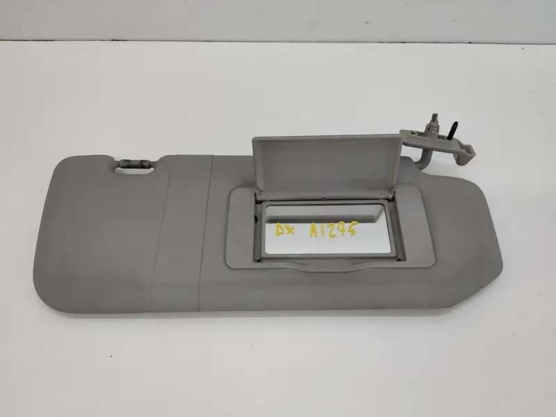 Parasole aletta Lato Passeggero MERCEDES Classe R W251 A25181008109E86