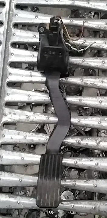 Pedale acceleratore citroen c4 codice 86ET160861891
