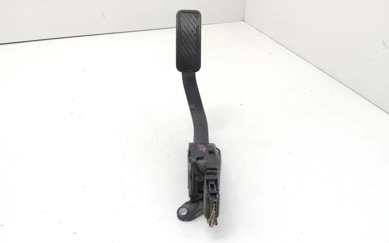 Pedale acceleratore FORD Fiesta 6° Serie 1708164 8V219F836AA Bifuel/Gas 1.4 (08>17)