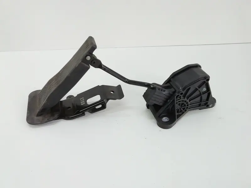 Pedale acceleratore HONDA Civic Berlina 5P (06>11) 17800-SMG Diesel 2200 (06>11)