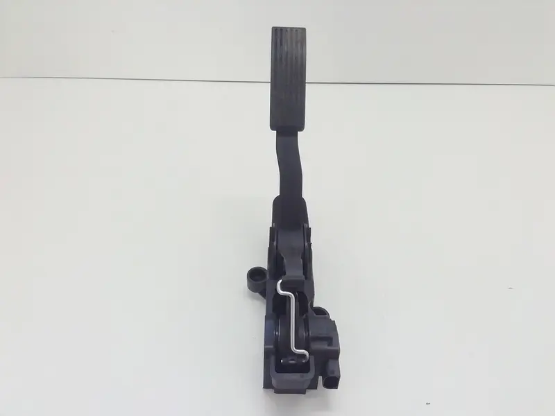 Pedale acceleratore MERCEDES Classe A W169 3° Serie A1693000304 Benzina 1700 (04>08)