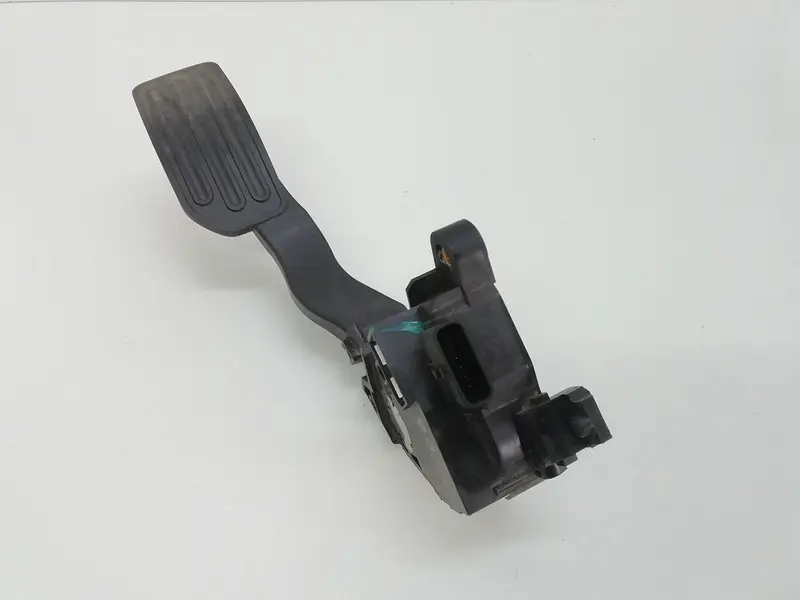 Pedale acceleratore NISSAN Micra 7° Serie 180021HM0B Benzina 1200 (10>16)