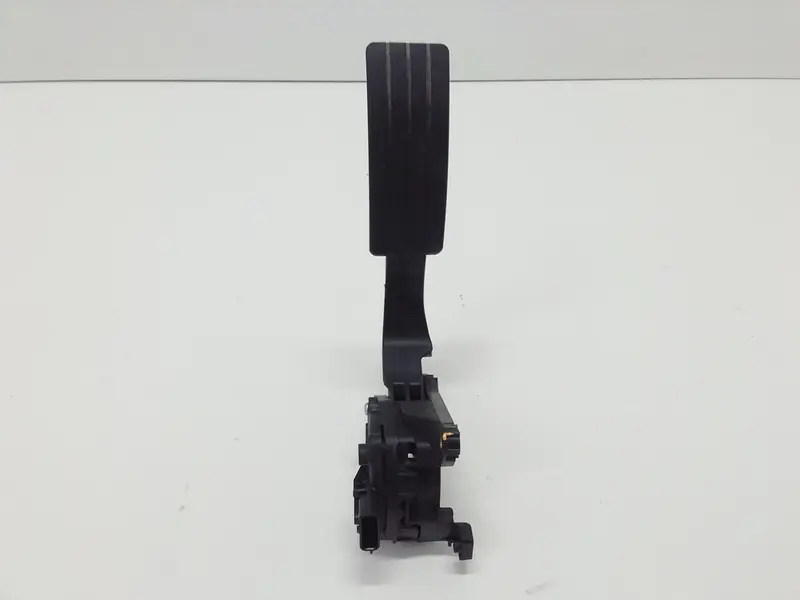 Pedale acceleratore RENAULT Clio Serie IV (12>19) 180029347R Diesel 1500 (12>19)