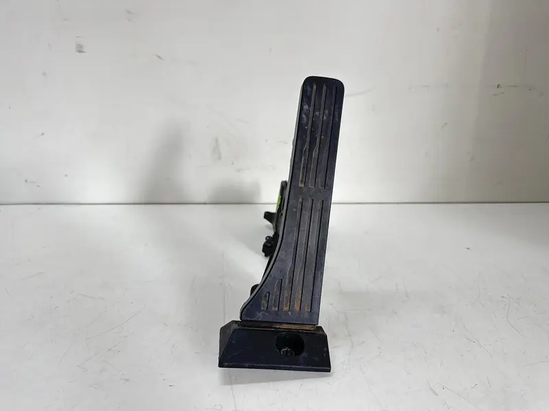Pedale acceleratore SSANGYONG XLV Serie (16>) 2055085000 Diesel 1.6