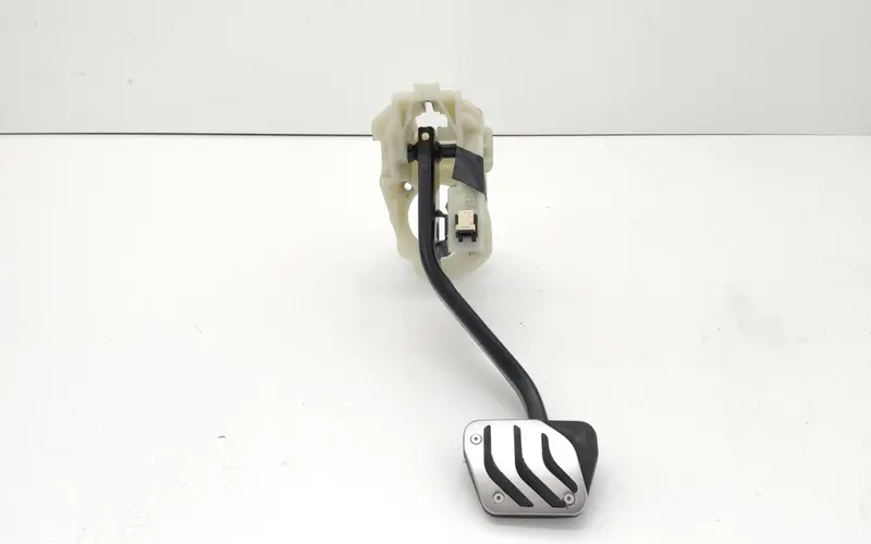 Pedale Freno BMW Serie 4 Gran Coupè (F36) 6860647-03 Diesel 2.0