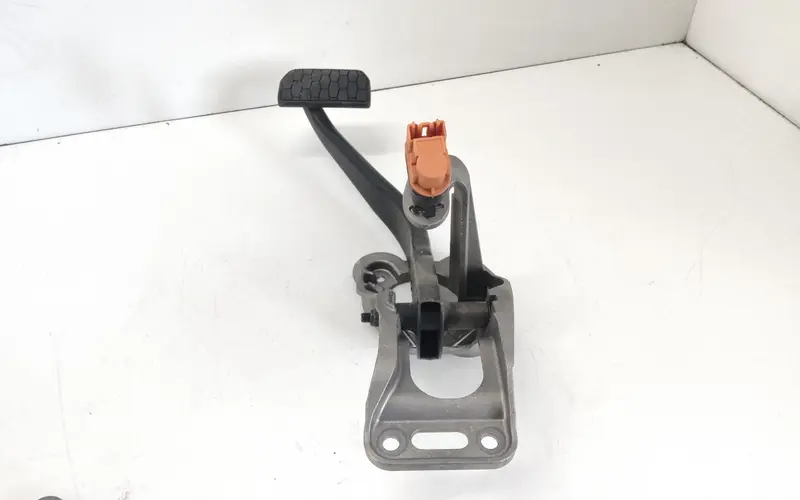 Pedale Freno JAGUAR XE Serie (X760) (15>) T2H1258 GX732450AD Diesel 2.0