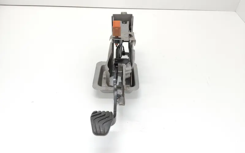 Pedale Freno NISSAN Micra Serie (K14) (17>) 465015RA2A Diesel 1.5