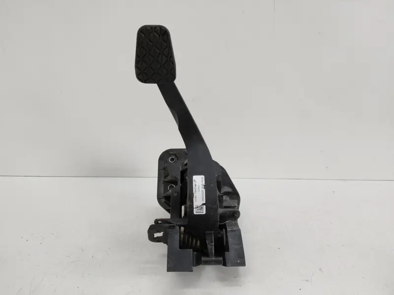 Pedale frizione FORD Puma Serie (19>) H1BC-7B633-C1G Benzina 1000