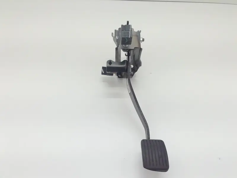 Pedale frizione HYUNDAI i10 2° Serie 32802-B9000 Bifuel/Gas 1000 (11>13)