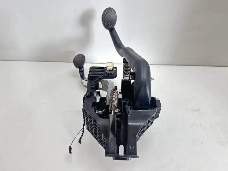 Pedaliera Freno + frizione MINI Cooper Serie (F55) (13>) 35006870827 19929610 Diesel 1.5