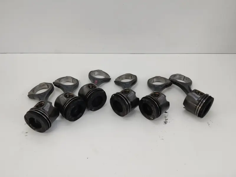 Pistoni Motore MERCEDES GLE W166 A6420300717 A6420302717 Diesel 3000 (15>18)