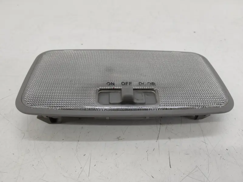 Plafoniera posteriore TOYOTA Rav4 4° Serie Diesel 2200 (05>09)