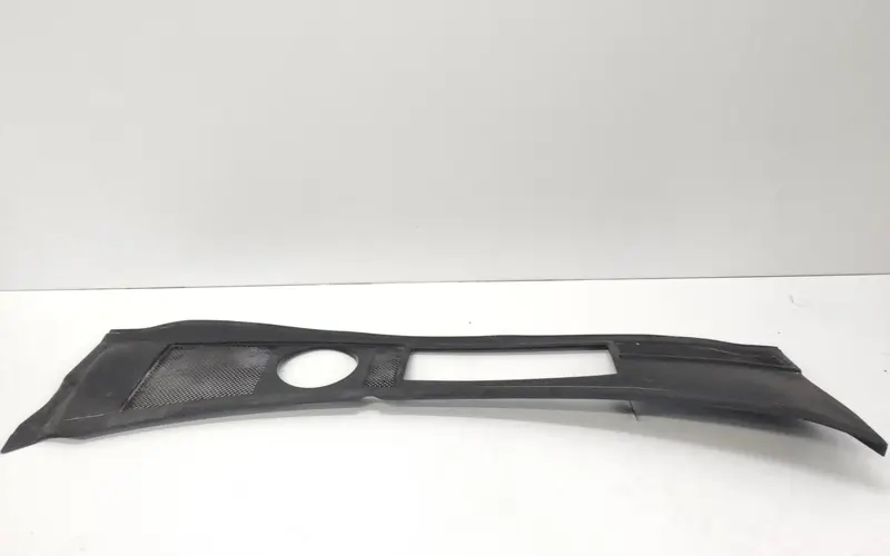 Plastiche profilo esterno sotto parabrezza AUDI A6 Avant Serie C5 (4B5) (97>04) 4B1819417B Diesel 2.5 (97>04)