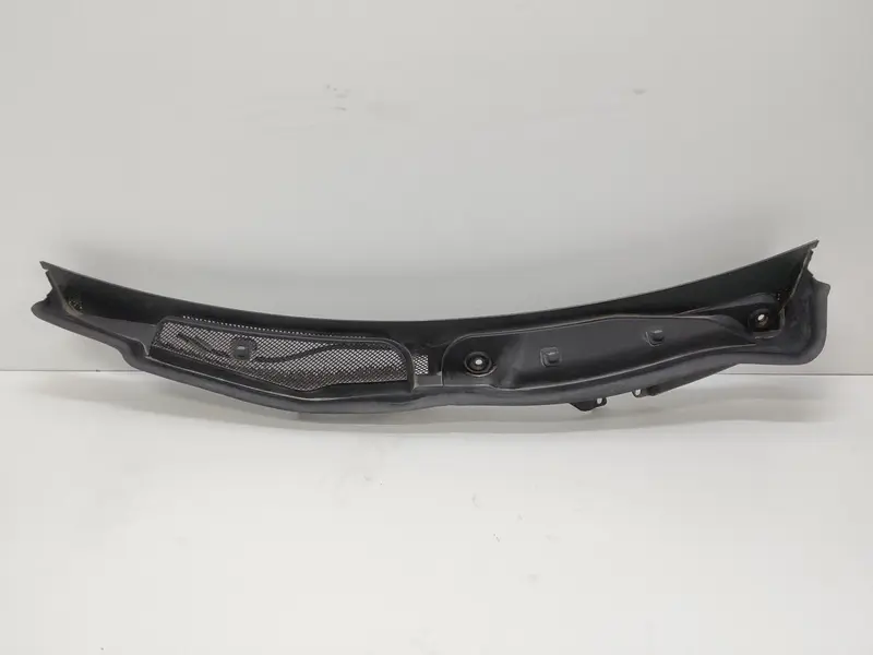 Plastiche profilo esterno sotto parabrezza MERCEDES Classe GLK Serie (X204) (08>15) 204830913 Diesel 2.0 (08>15)