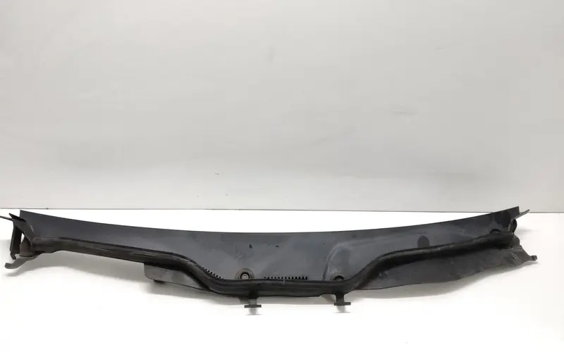 Plastiche profilo esterno sotto parabrezza MERCEDES ML W164 3° Serie A1648300228 A1648300228 Diesel 3.0 (05>11)