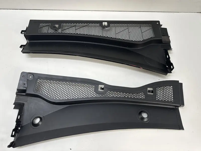 Plastiche profilo esterno sotto parabrezza PEUGEOT 2008 Serie (19>) 9820794580 Benzina 1.2