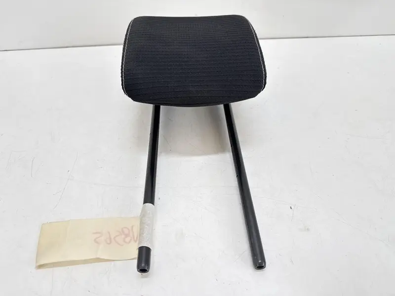 Poggiatesta posteriore sx RENAULT Clio Serie (08>15) 7701071687 Diesel 1.5 (08>15)