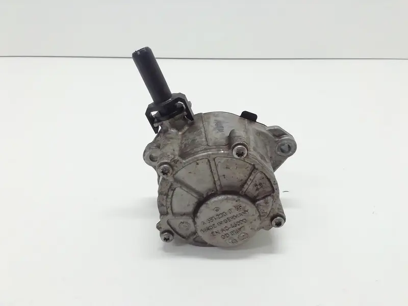 Pompa a vuoto MERCEDES GLC Serie (W253) (15>) A6512300165 Diesel 2200