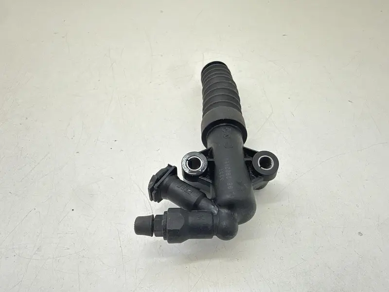 Pompa Frizione PEUGEOT 208 Serie (12>19) 9812902980 Benzina (12>19)