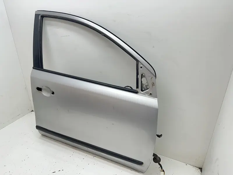 Portiera anteriore Destra NISSAN Note 1° Serie H01009U0M0 Benzina 1.5 (06>08)
