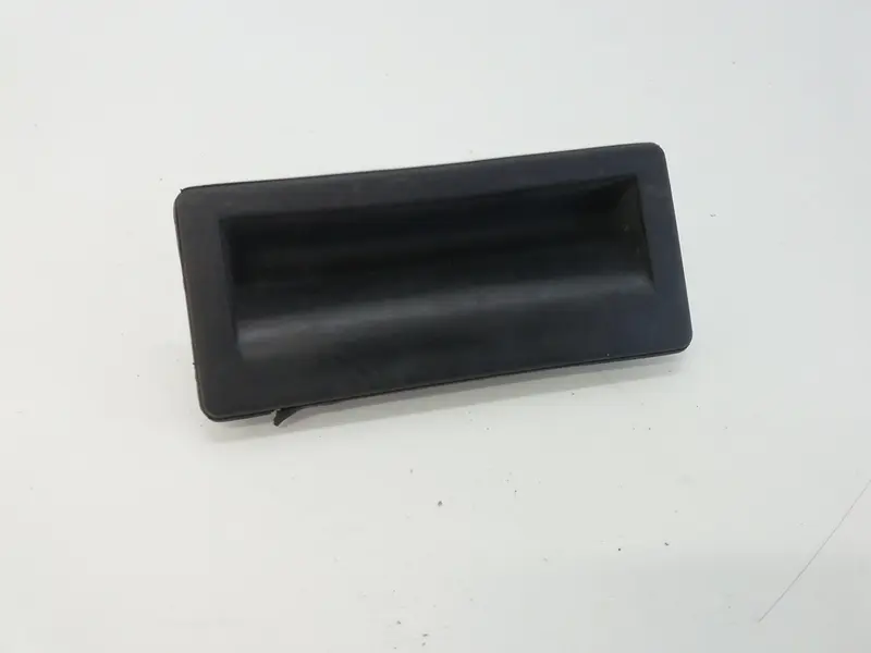 Pulsante apertura portellone posteriore AUDI A3 Serie (8V1) (12>18) 5N0827566 Benzina (12>18)