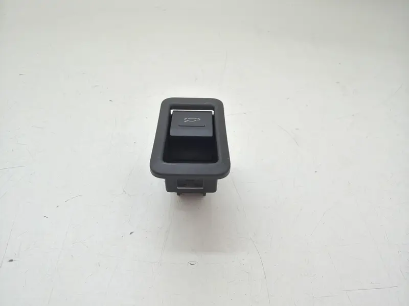 Pulsante apertura portellone posteriore AUDI Q3 Serie (F3B) (18>) 83A959829 Benzina