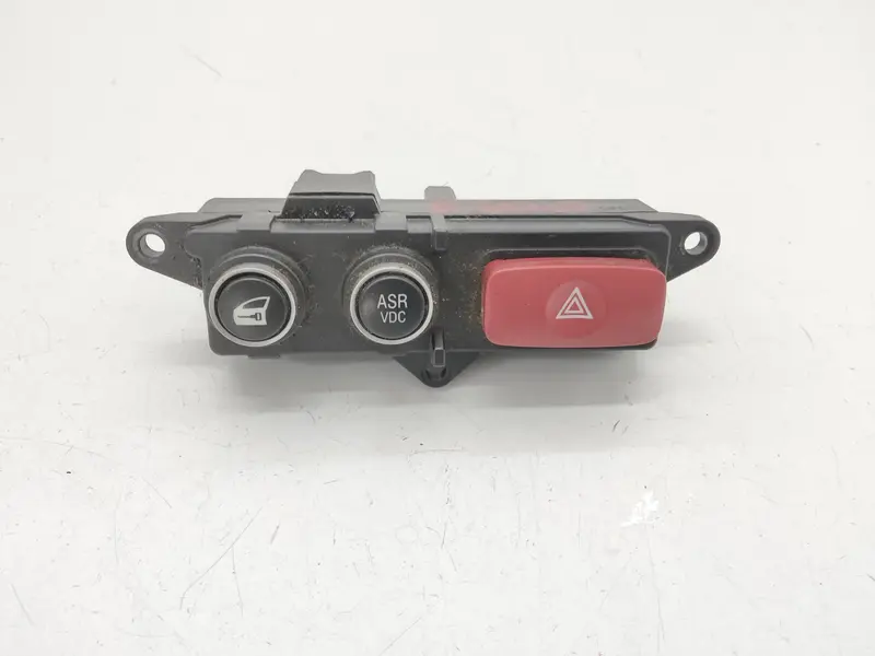 Pulsante luci di emergenza ALFA ROMEO 159 Sportwagon Serie (05>11) 156067821 Diesel 1.9 (05>11)