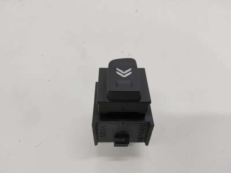 Pulsante luci di emergenza CITROEN C4 Picasso II (13>) 96781018ZD 9678119877
