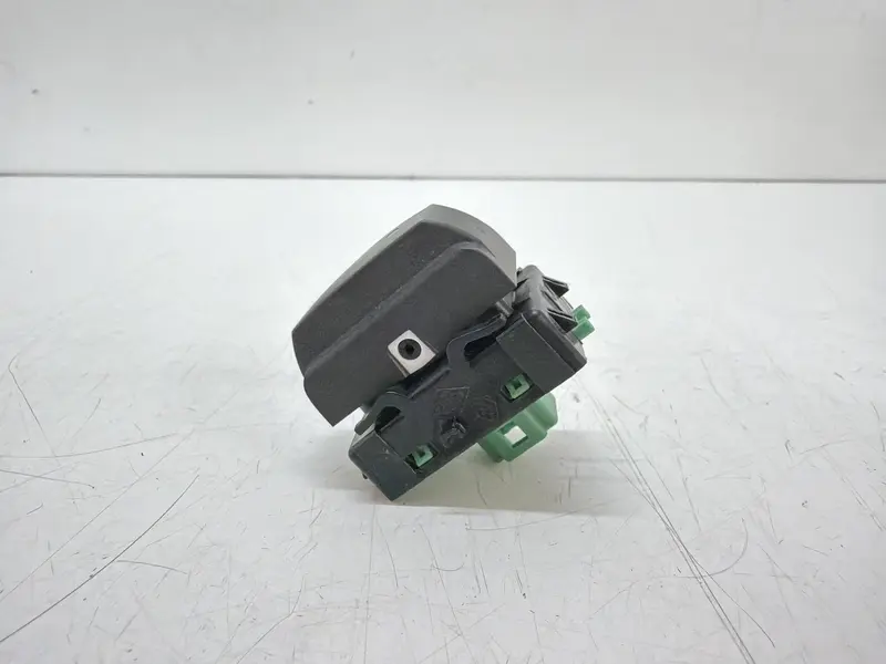 Pulsante start e stop SMART Fortwo Coupé (W453) 251532315R A4539056500 Benzina