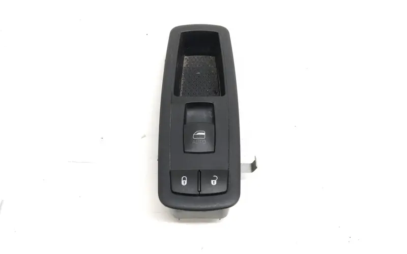 Pulsantiera Anteriore Destra FIAT Freemont 1° Serie K68084002AB 56046822AC Diesel 2.0
