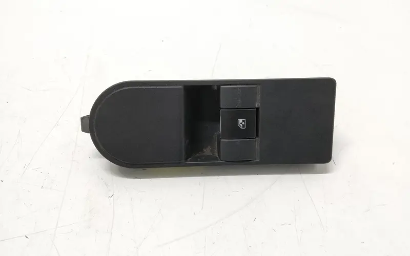 Pulsantiera Anteriore Destra OPEL Zafira B 13228709 Diesel 1.9 (05>08)