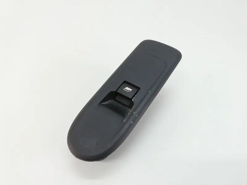 Pulsantiera Anteriore Destra Passeggero CITROEN C5 Station Wagon (08>18) 96661102XT Diesel 2700 (08>18)