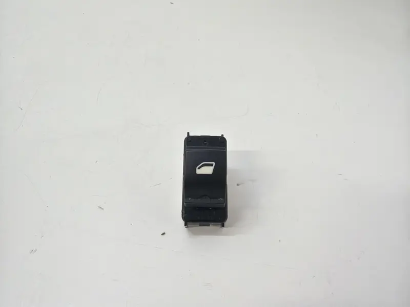 Pulsantiera Anteriore Destra PEUGEOT 2008 1° Serie 98242560ZD Diesel 1.6