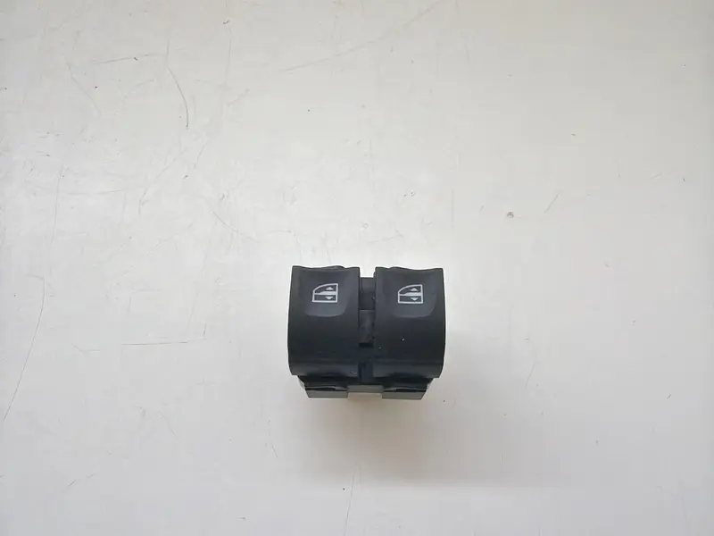 Pulsantiera Anteriore Sinistra DACIA Sandero Serie II (12>20) 254118722R Benzina (12>20)