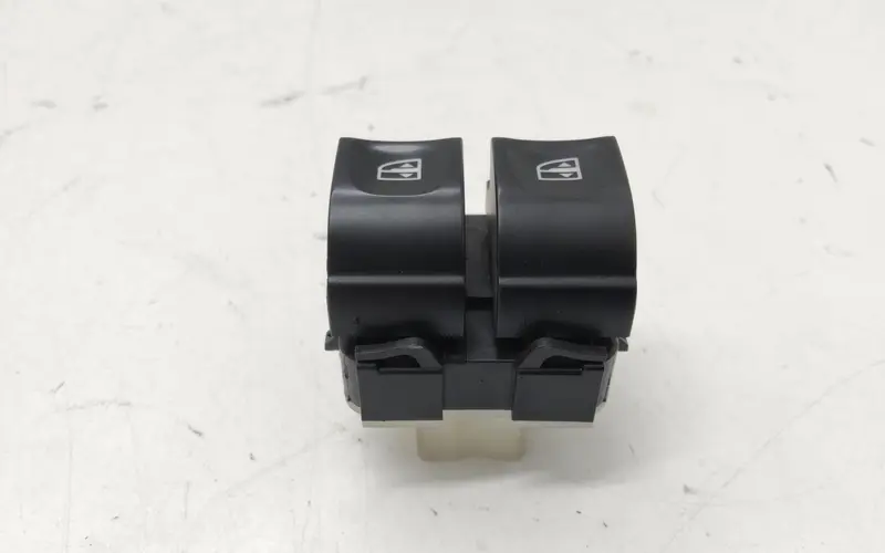 Pulsantiera Anteriore Sinistra DACIA Sandero Serie STEPWAY 924903240R Diesel 1.5 (12>21)