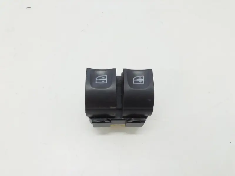 Pulsantiera anteriore sinistra Guida RENAULT Clio Serie IV (12>19) Diesel 1500 (12>19)