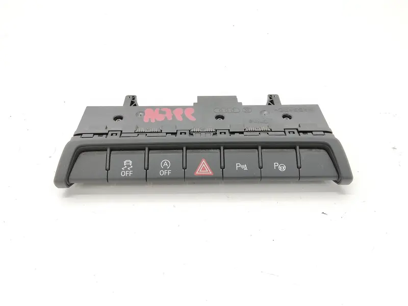 Pulsantiera Centrale AUDI A3 Sportback (8YA) (19>) 8Y0925301S Benzina 1.5