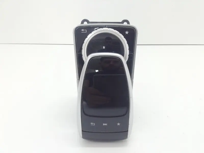 Pulsantiera controllo navigatore/autoradio MERCEDES GLE W166 A2059004819 Benzina (15>18)