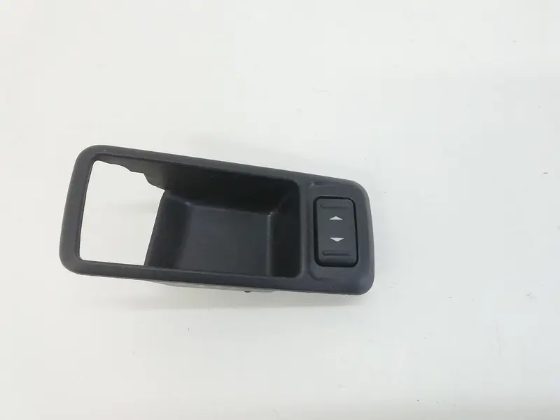 Pulsantiera Posteriore Destra FORD Kuga Serie (CBV) (08>13) 3M51-226A36 Diesel (08>13)
