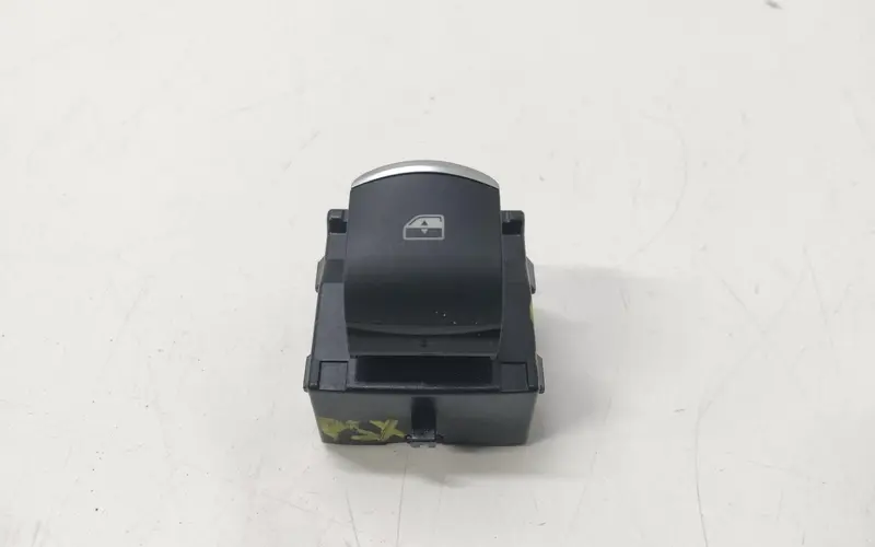 Pulsantiera Posteriore Sinistra ALFA ROMEO Stelvio Serie (949_) (16>) 01561075620 Diesel