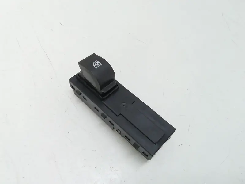 Pulsantiera Posteriore Sinistra FIAT  Tipo berlina 5p Diesel 1600 (15>20)