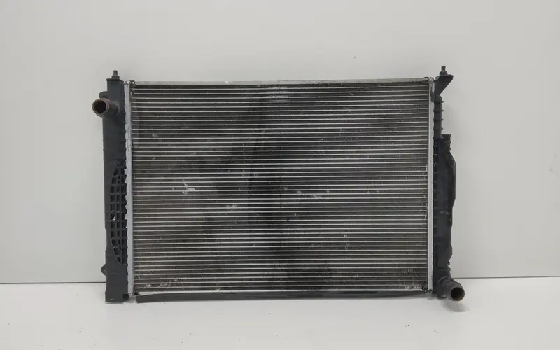Radiatore acqua AUDI A6 Avant Serie C5 (4B5) (97>04) Benzina (97>04)