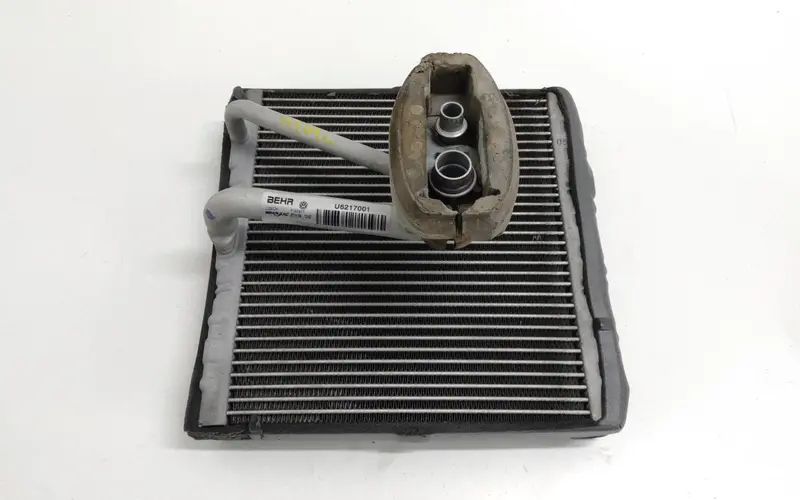 Radiatore stufa SEAT Ibiza Serie (08>12) 6R0963235 U6217001 Bifuel/Gas 1.2 (08>12)