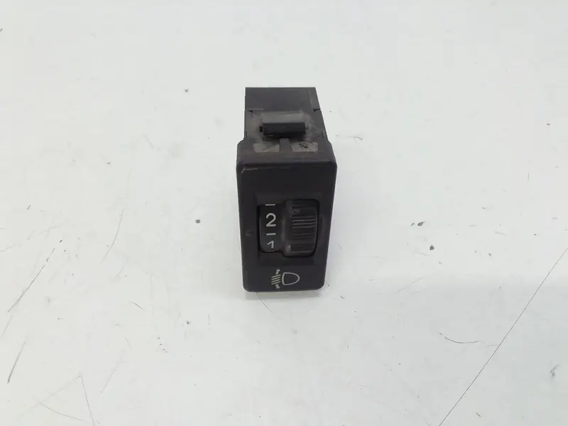 Regolatore Fari CITROEN C3 Picasso (08>) 96384422 Benzina