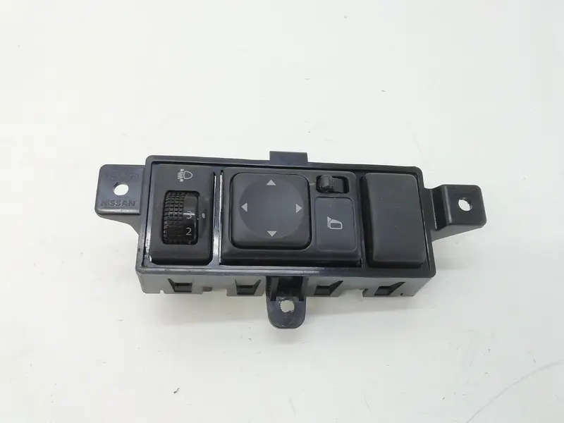 Regolatore Fari NISSAN Micra 7° Serie Benzina 1200 (10>16)