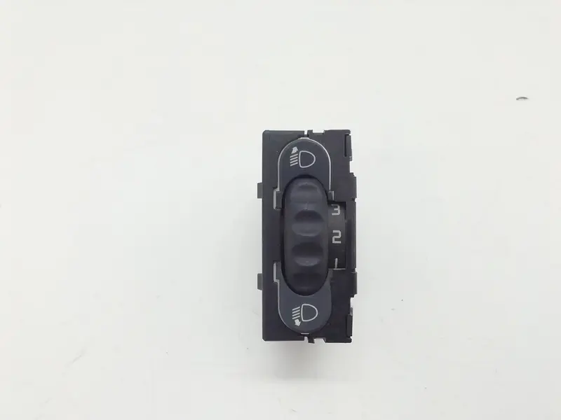 Regolatore Fari RENAULT Clio Serie (01>05) 8200060042 Diesel 1500 (01>05)