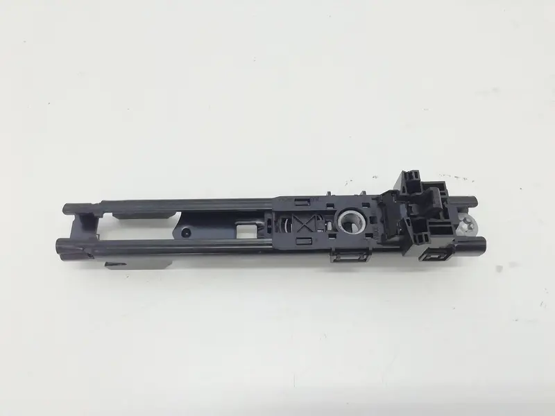Regolazione altezza cintura di sicurezza SX MERCEDES CLA Serie (13>) A0008600388 Diesel 2200