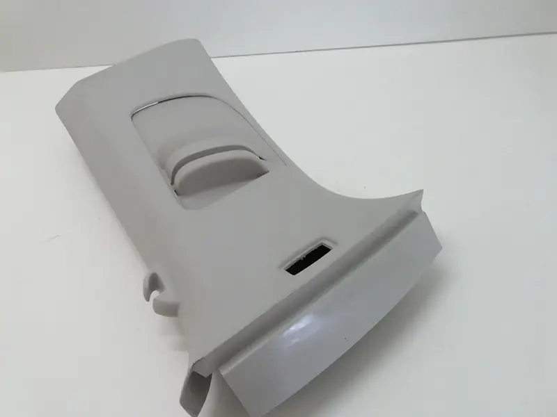 Rivestimento colonna ant dx VOLKSWAGEN Golf 7 Berlina (12>) 5G4868312 Benzina